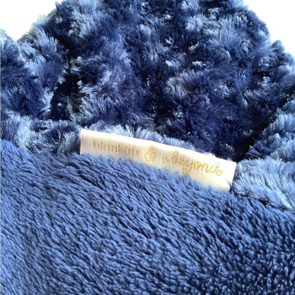 Blankets and Beyond Blue Plush Bear Lovey Security Blanket Stuffed Animal Toy - Picture 7 of 9